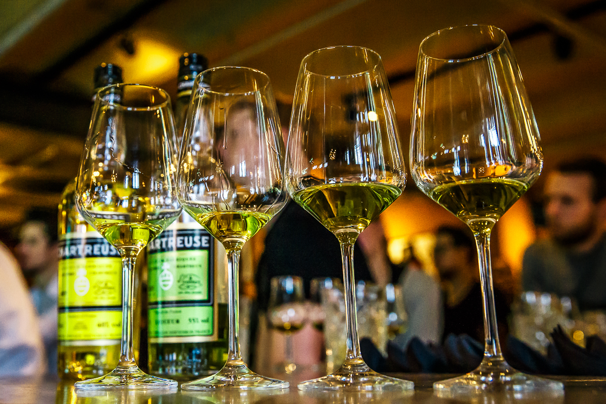 Gallery Image of Chartreuse Jaune